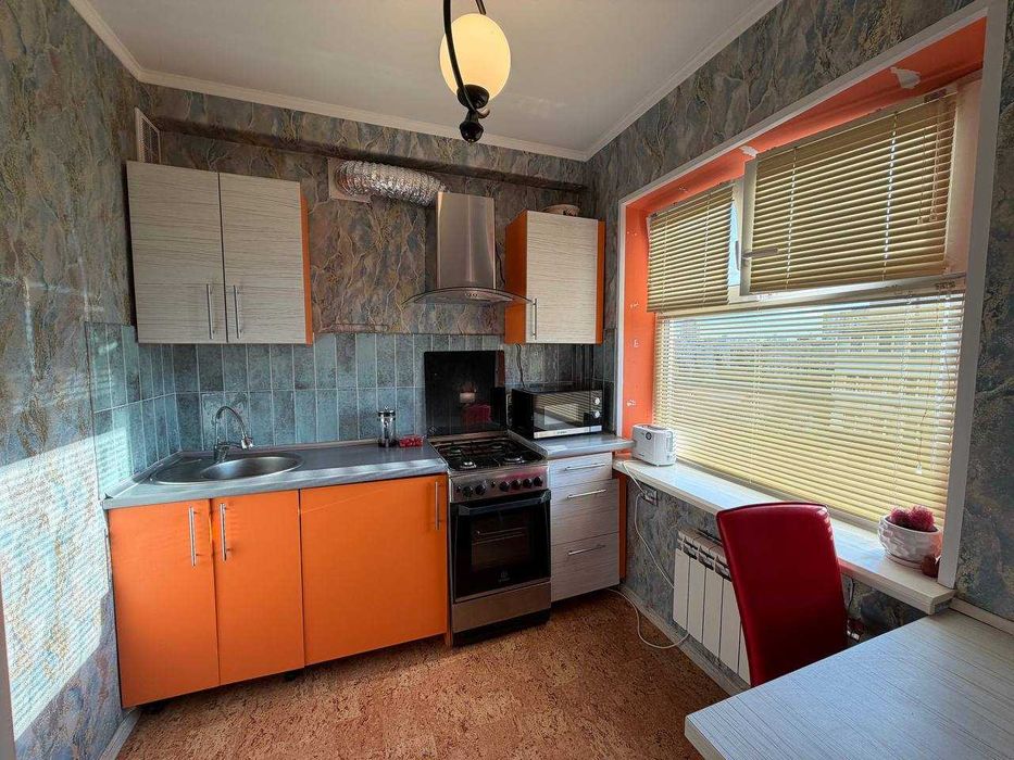 Продаж 1к квартири Оболонь Оболонський проспект 14е метро Оболонь Мінська