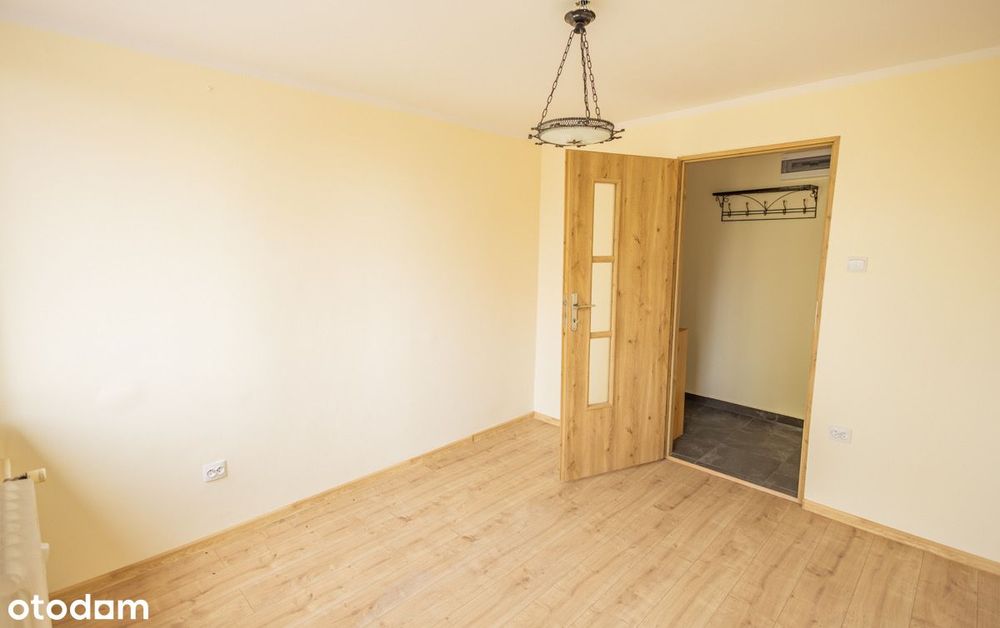 POD KLUCZ, M-4 | balkon | III piętro| Zawiercie ul. Wyszyńskiego 15