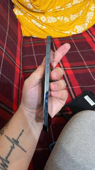 iPhone 12 pro max 128GB