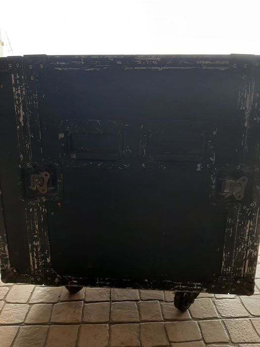 Rack usada com rodas