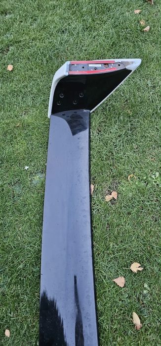 Oryginalny spoiler carbon lancer evo 8
