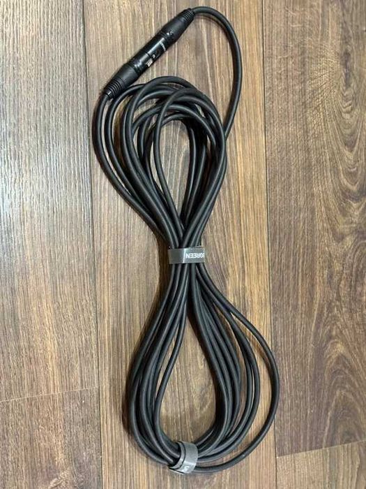 Rode NTG 5 + "cold shoe" antivibração suporte +  XLR cabo