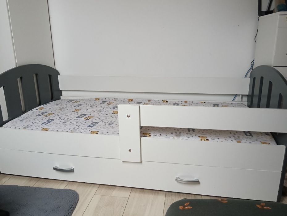 Łóżeczko dziecięce 160*80