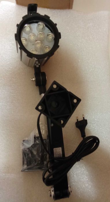 Candeeiro Led para adaptar em máquinas