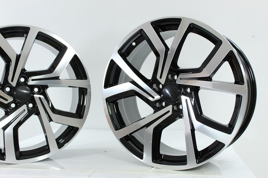 Nowe Felgi 104 PADEW PASUJACE VW Golf V VI VII 18