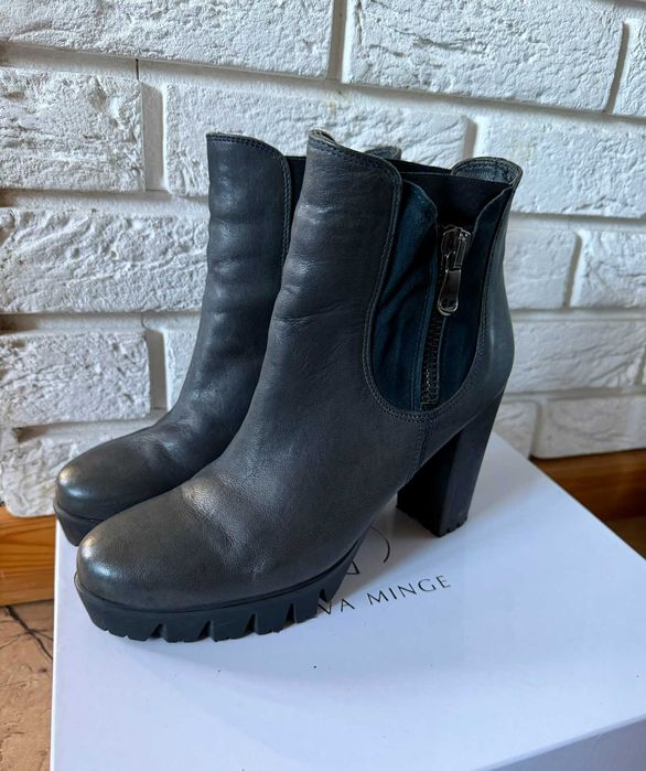 Botki na obcasie Venezia 40