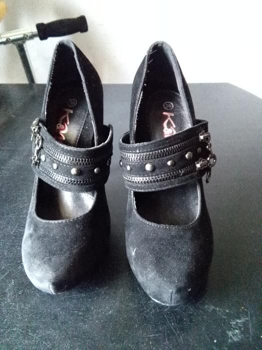 Buty damskie