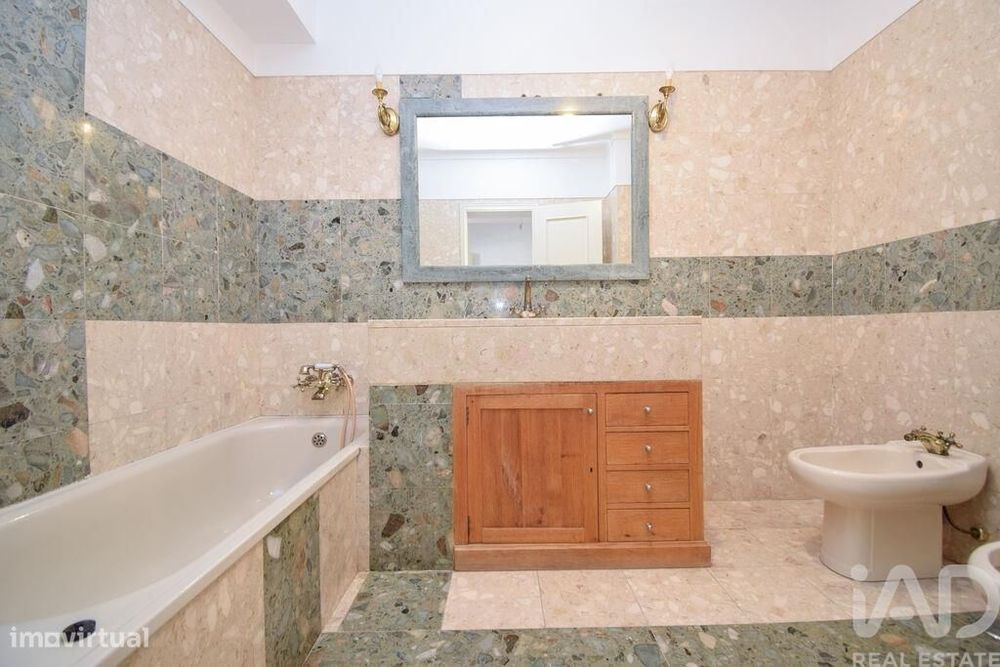 Apartamento T2 em Agualva e Mira-Sintra