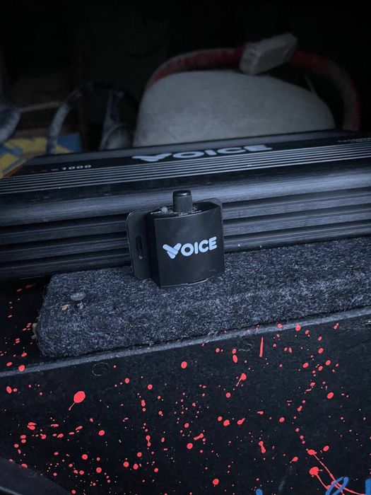 Продам сабвуфер с коробом  EDGE db. Усилитель Voice LX-1000