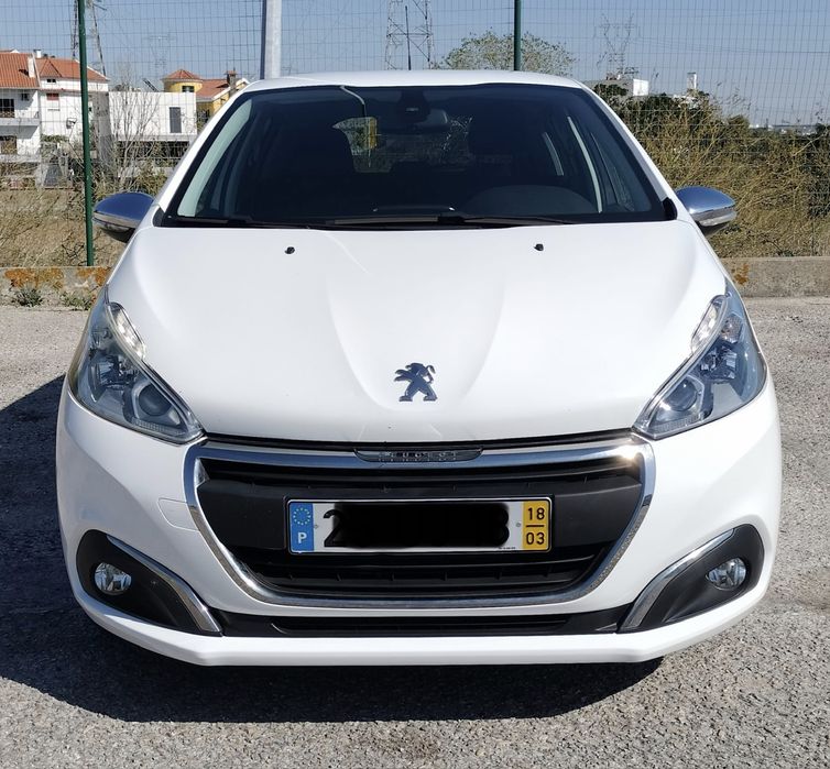 Peugeout 208 1.2 — photo 5