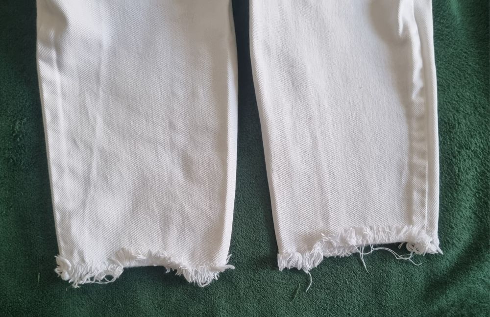 Jeansy rurki białe damskie/ młodzieżowe