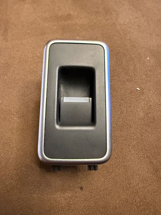 Кнопка відкриття вікна на Range Rover L405 ОРІГІНАЛ