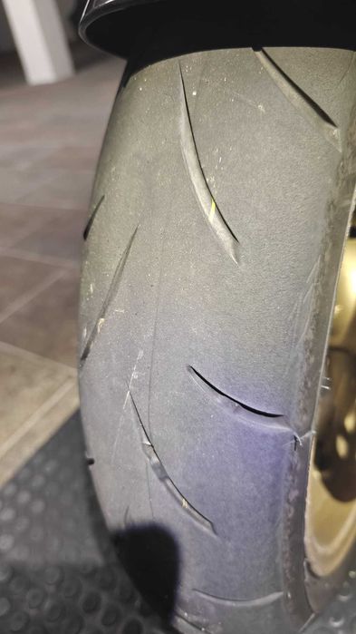 Jogo Pneus 190/50 e 120/70,  17" - Bridgestone S21