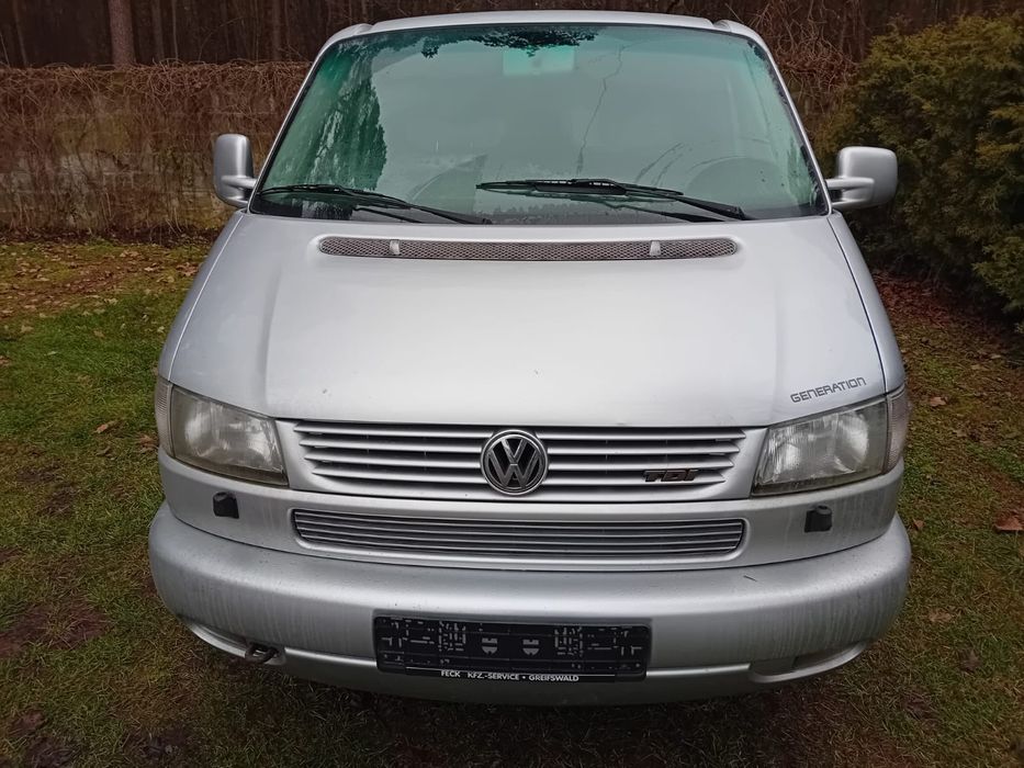Volkswagen T4 Multivan 2,5 TDI 2002r. z Niemiec