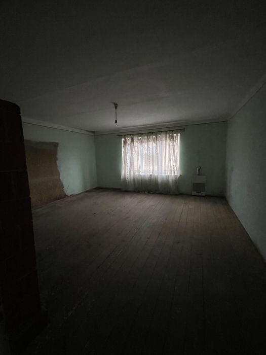 Продається двоповерховий будинок