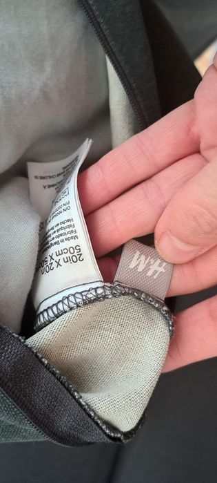 2x poszewka na poduszkę H&M, napisy/tekst.