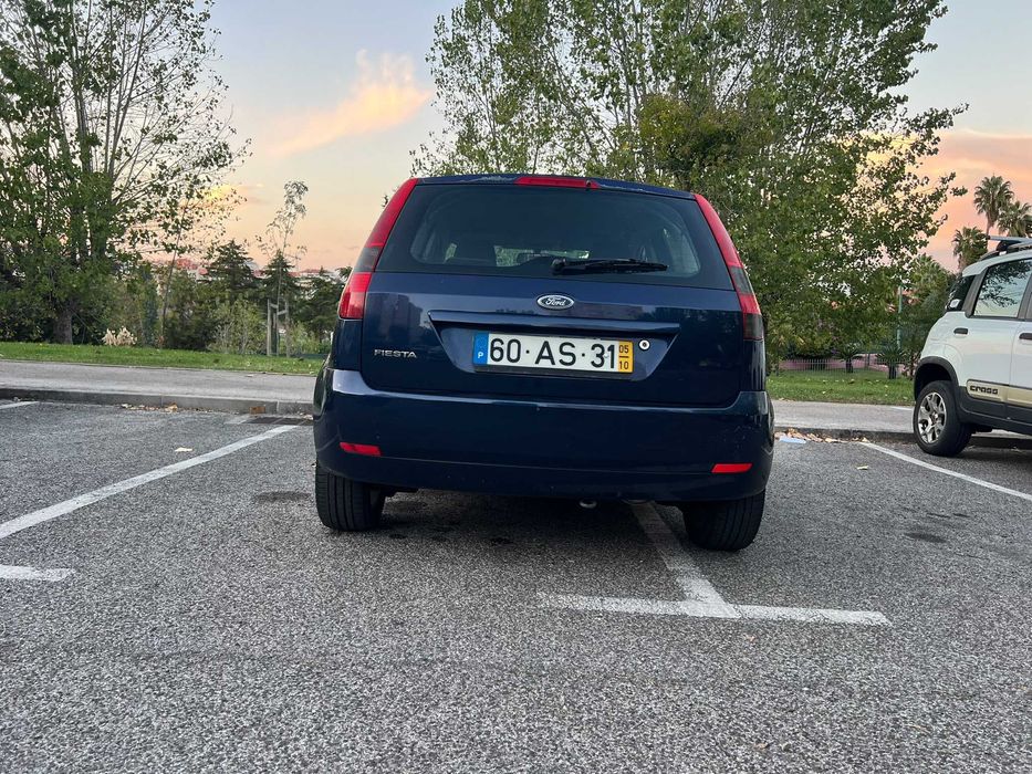 Ford Fiesta 1.25cc duratec 75cv foto 5