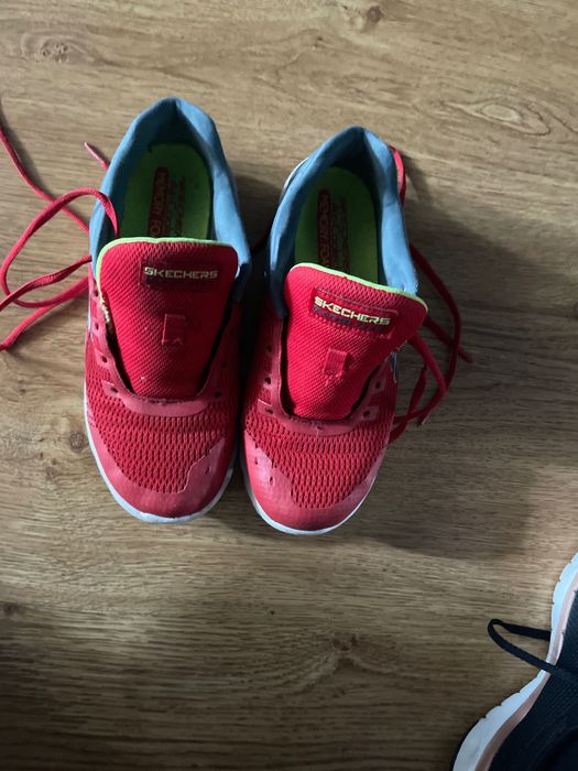 Sapatilhas ténis vermelhos da Skechers