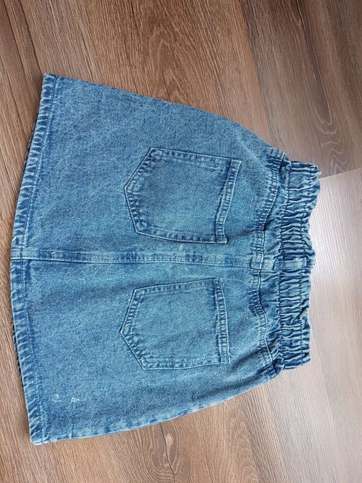 Джинсова спідниця 158 розмір маломірить