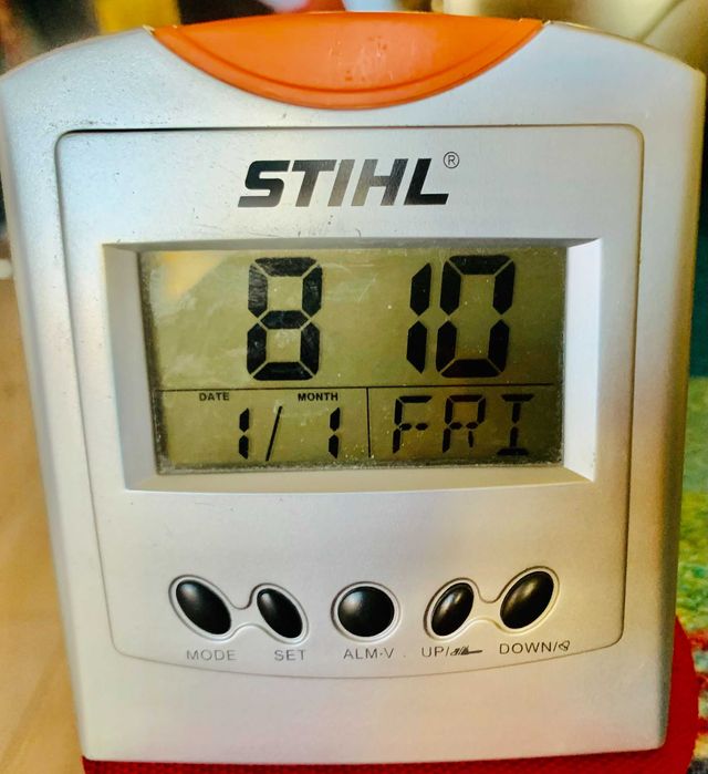 zegarek z budzikiem stihl