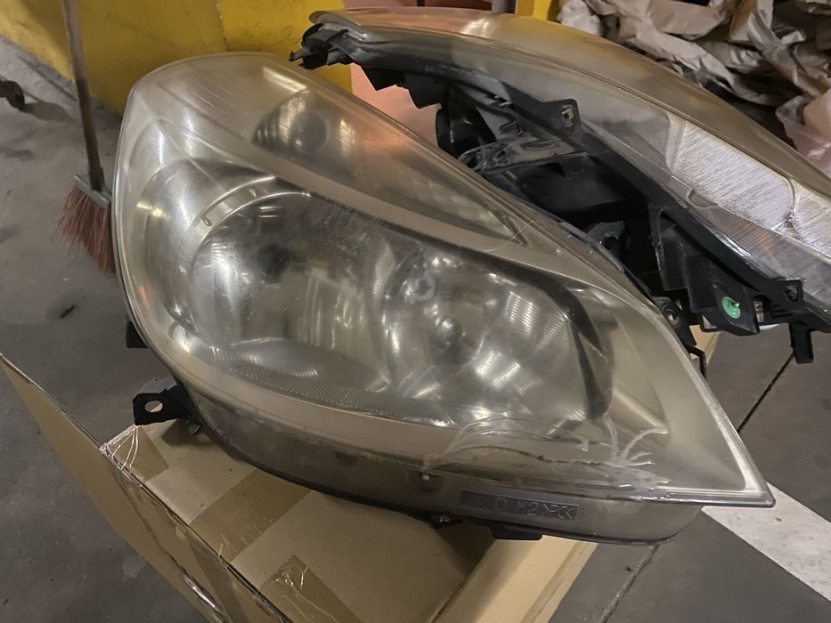 Par farois frontais renault clio 3 2008 rachado