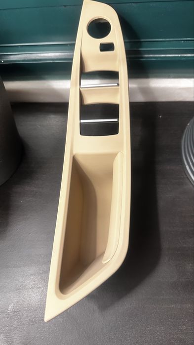 Pegas Puxadores Porta BMW NOVOS | série 5, F10, F11 e F18 beige