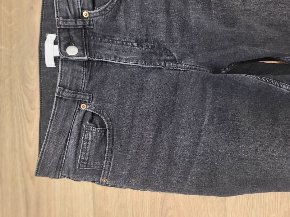 Jeansy damskie, czarne sprane, z h&m, slim, rozm. 38