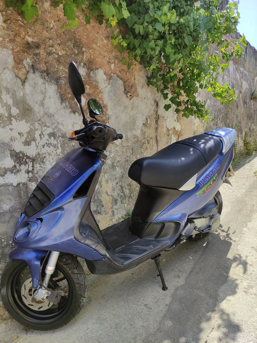 Piaggio NGR séries sport
