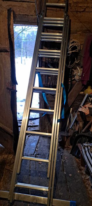 Самовивіз.Драбина 3-х секційна алюмінієва НОВА,5,65м.