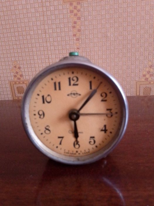 Будильники механические