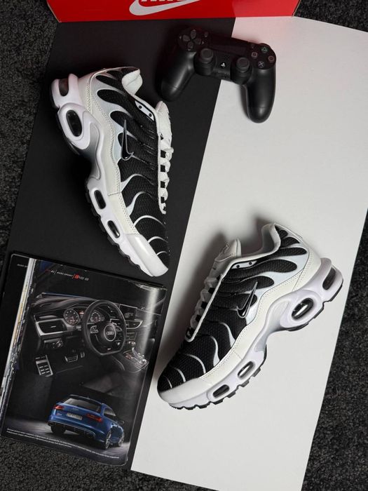Мужские кроссовки найк аир макс Nike Air Max Plus Tn White Black [41-46]