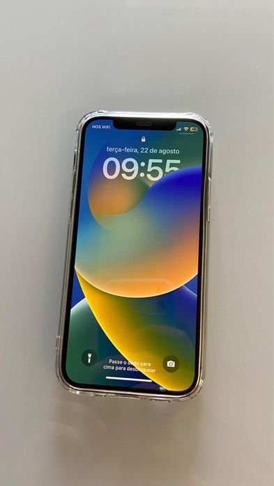 iPhone 12 Pro, em perfeitas condições