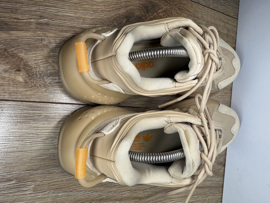 Кросівки Adidas Ozrah