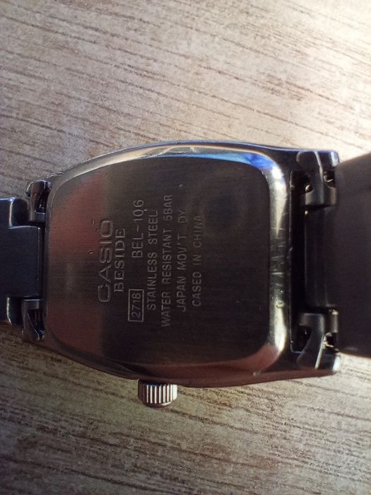 Zegarek casio beside bel 106
