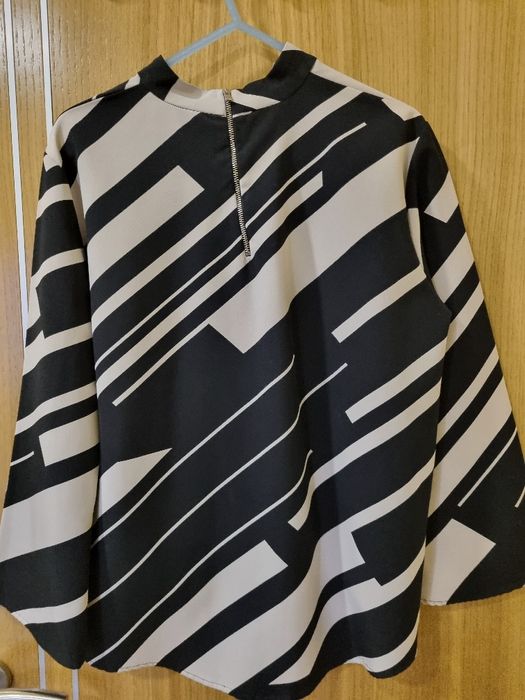 Camisola Zara estampada tamanho L