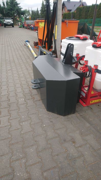 Obciążnik na przedni TUZ 1000 kg