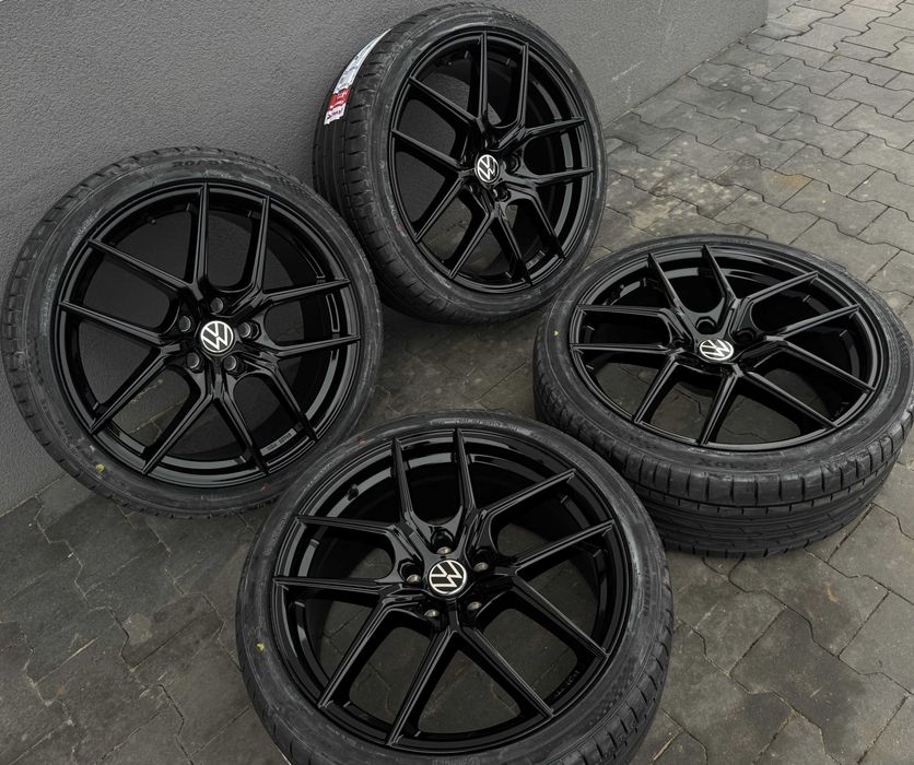 VW ARTEON koła letnie 245/40r19 KUMHO FELGI TOMASON Germany NOWE