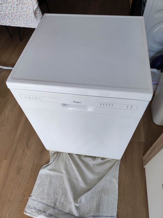 Máquina de lavar louça Whirlpool ADP2300