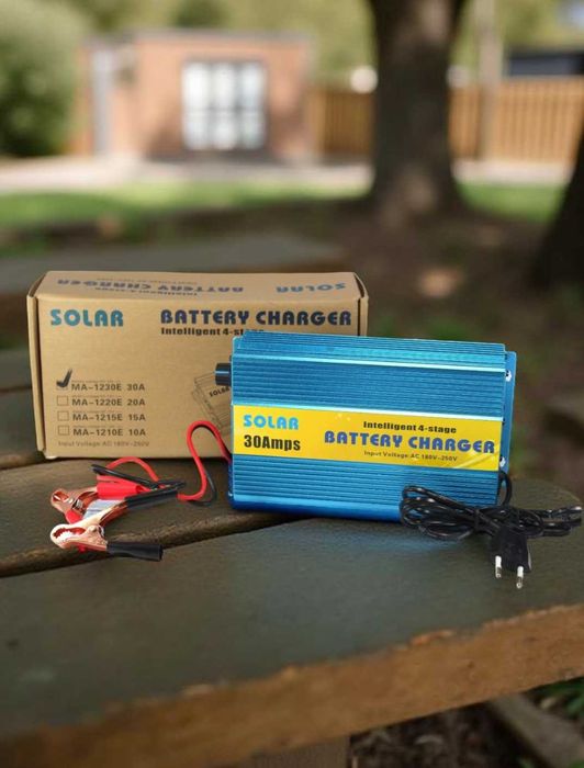 Зарядний пристрій для акумуляторів 30А потужний
