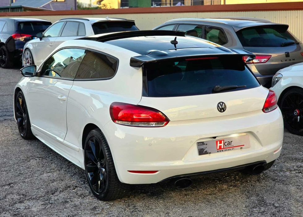 VOLKSWAGEN SCIROCCO 2.0TDI 140CV "DSG"