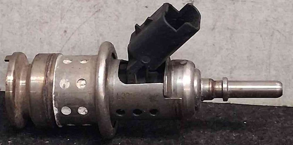 Injetor de Adblue 9813930180 - PEUGEOT 208 I
