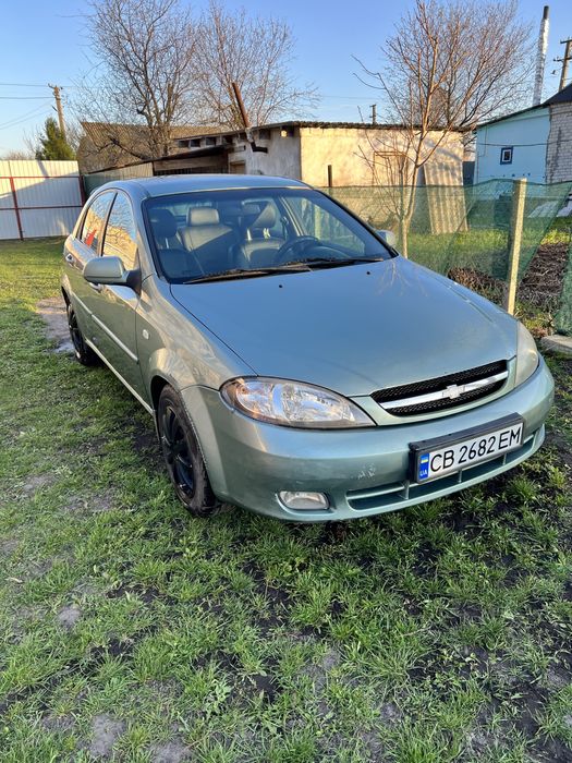Chevrolet Lacetti в хорошому стані, на ходу