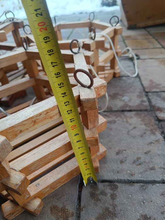 Drewniany wiszacy kwietnik 3 poziomy szesciokatny