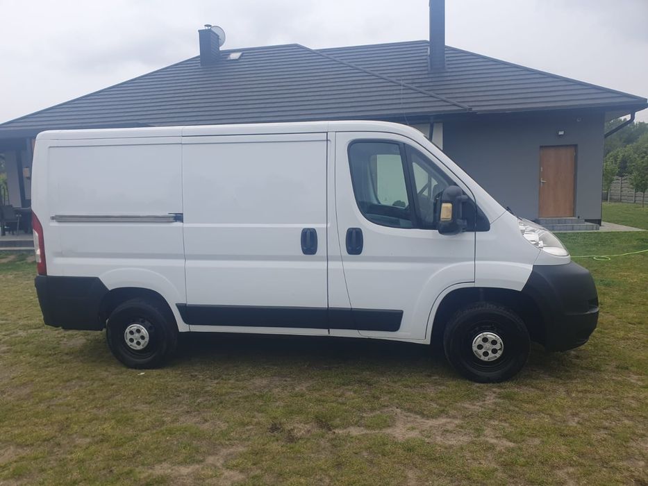 Najem BUS Peugeot Boxer L1H1