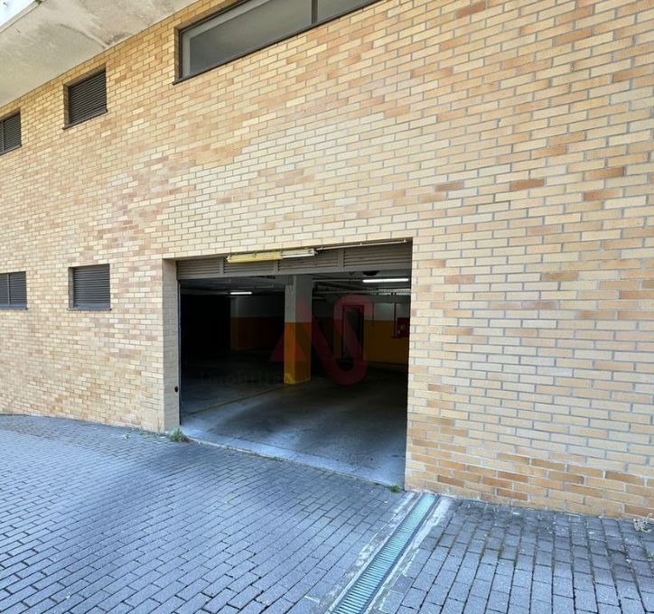Lugar de Garagem - Azurém / Guimarães