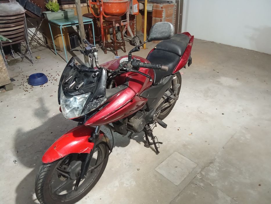 Honda 125 CBF · Ano 2014