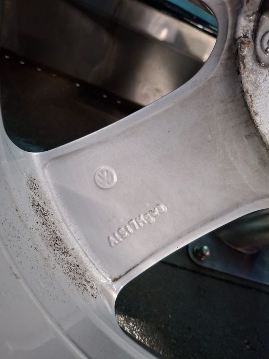 Komplet kół letnich VW Caddy Golf Passat CC 17cali