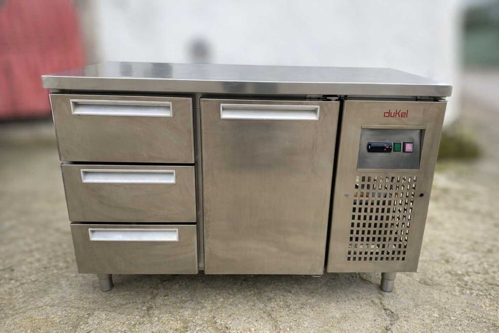 Bancada frio Dukel