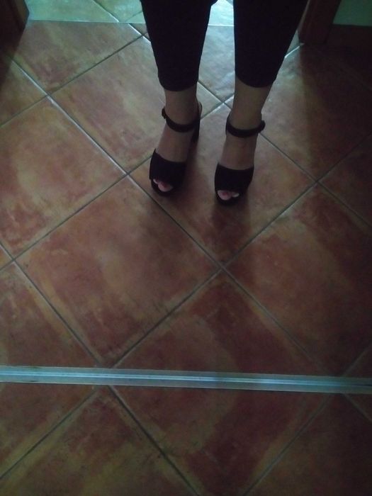 Buty na obcasie rozm. 38