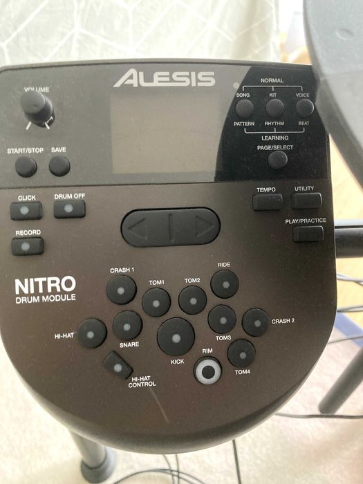 Alesis Nitro Mesh Kit